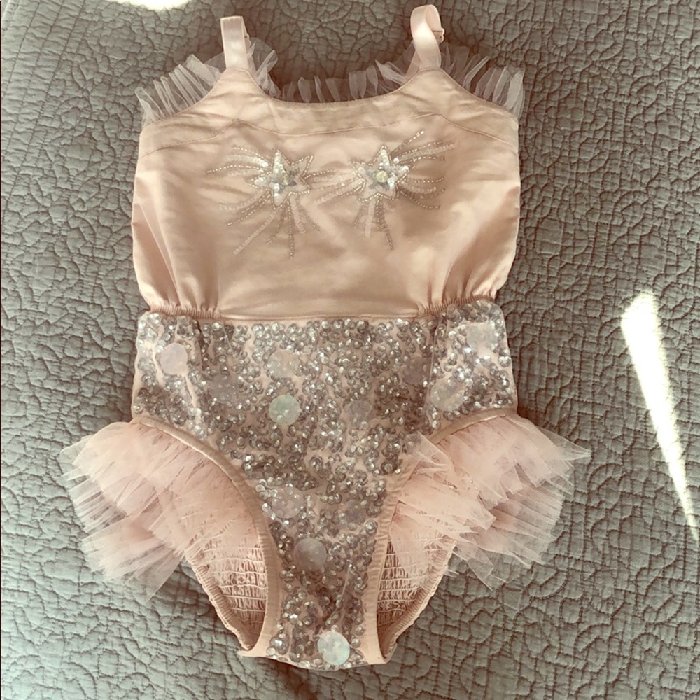 Romper, cape, hair-clip